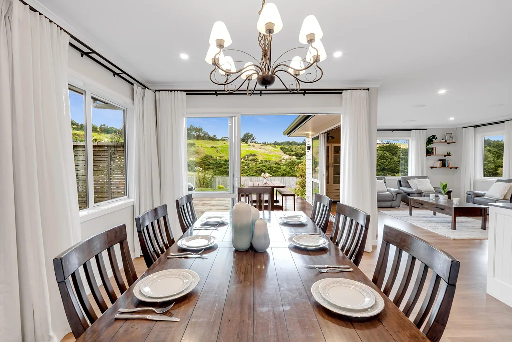Flat Bush 6Zimmer Dual Living, One Exceptional Lifestyle...