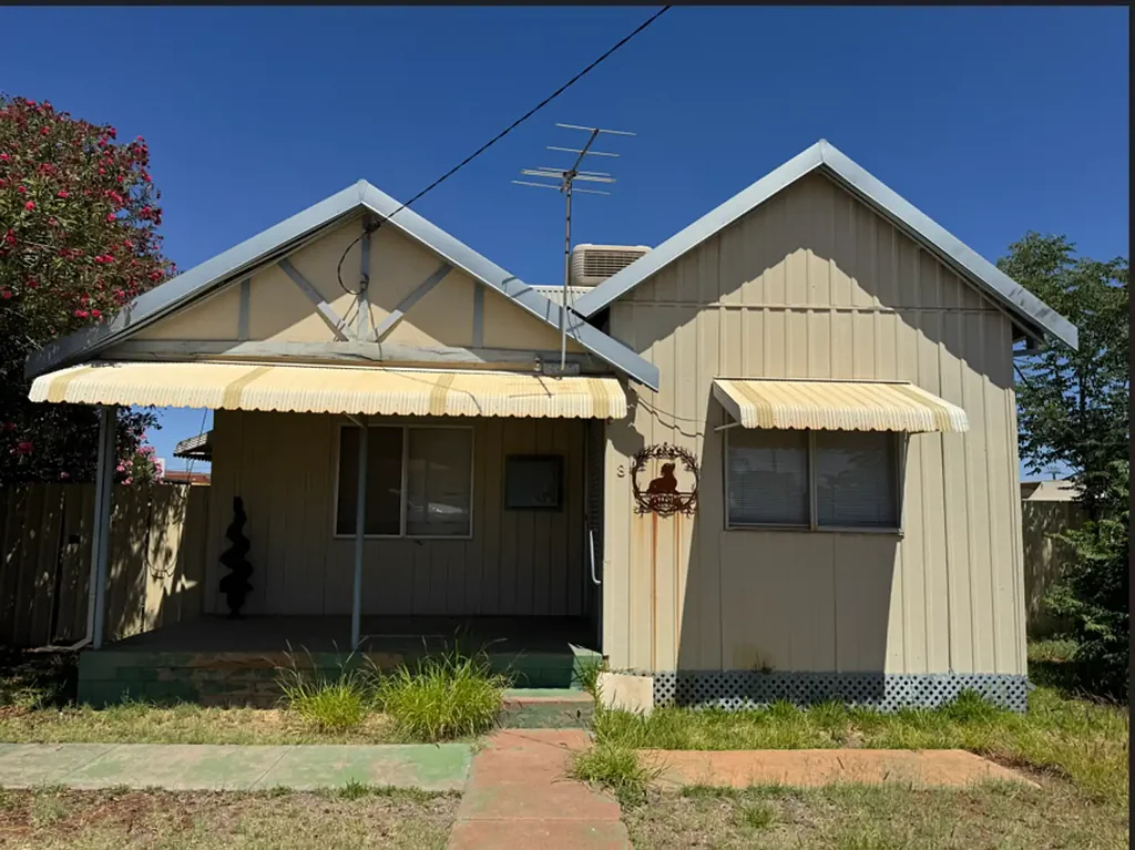 8 Oberthur Street, South Kalgoorlie, WA 6430