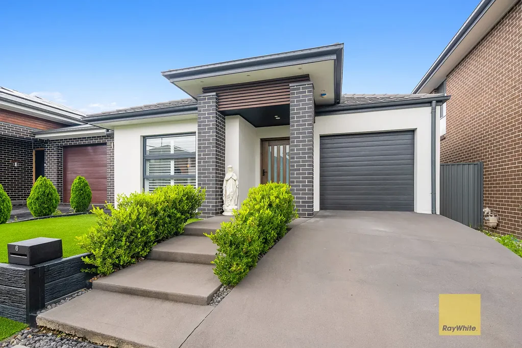 6 Clubmoss Street, Denham Court, NSW 2565