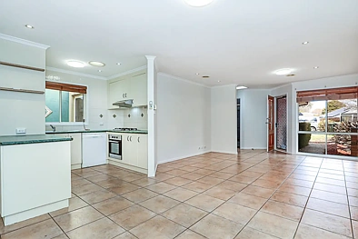 रसोईघर - 35 BYWATERS ST, AMAROO ACT 2914