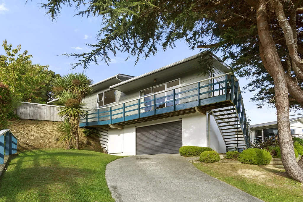 Wainuiomata 3房  Rise Above The Rest
