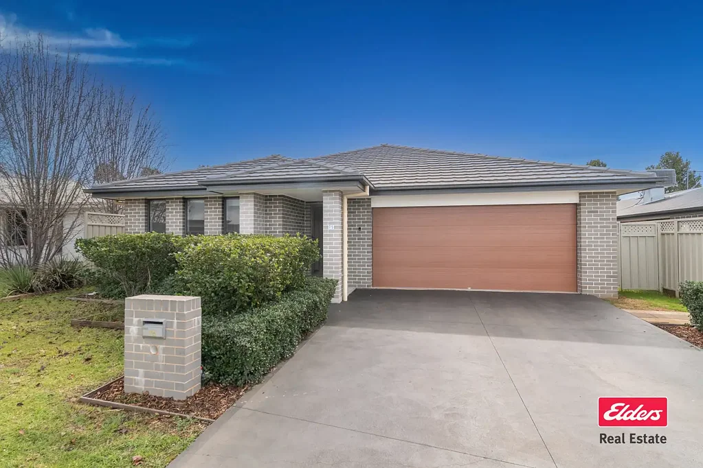Dubbo 4 Slaapkamer Multiple Living Areas, Endless Possibilities