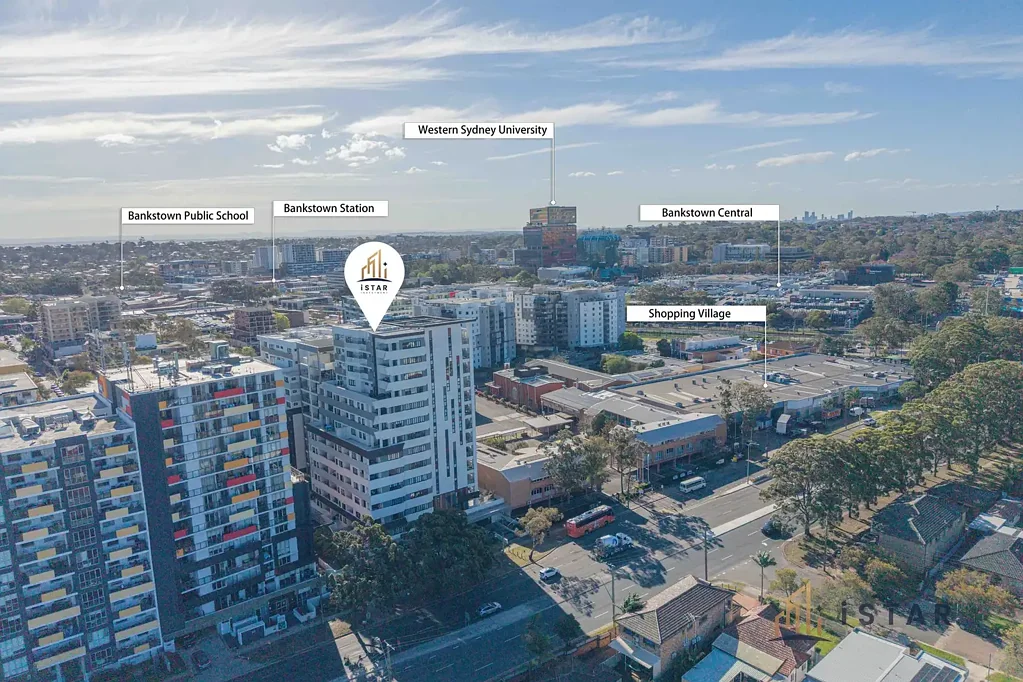 Bankstown 2कमरा Ultimate Convenience | Walk to Bankstown Central, Station & Local Amenities