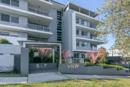 2/5-7 Thornleigh Street, Thornleigh