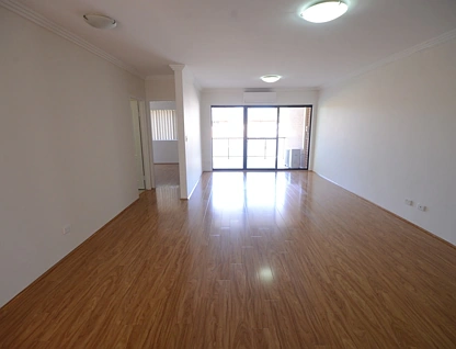23/8-16 Water Street, Strathfield South, Inner West, 2房, 2浴, Apartment