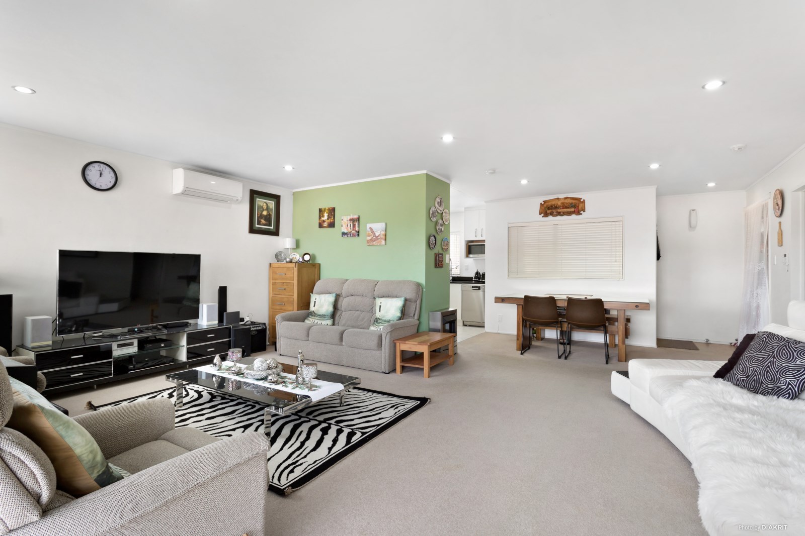 2/32 Sunset Road, Unsworth Heights, Auckland - North Shore, 2 habitaciones, 0 baños