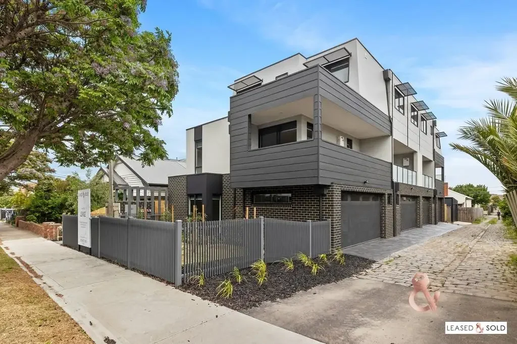 Modern Comfort in a Prime Location!