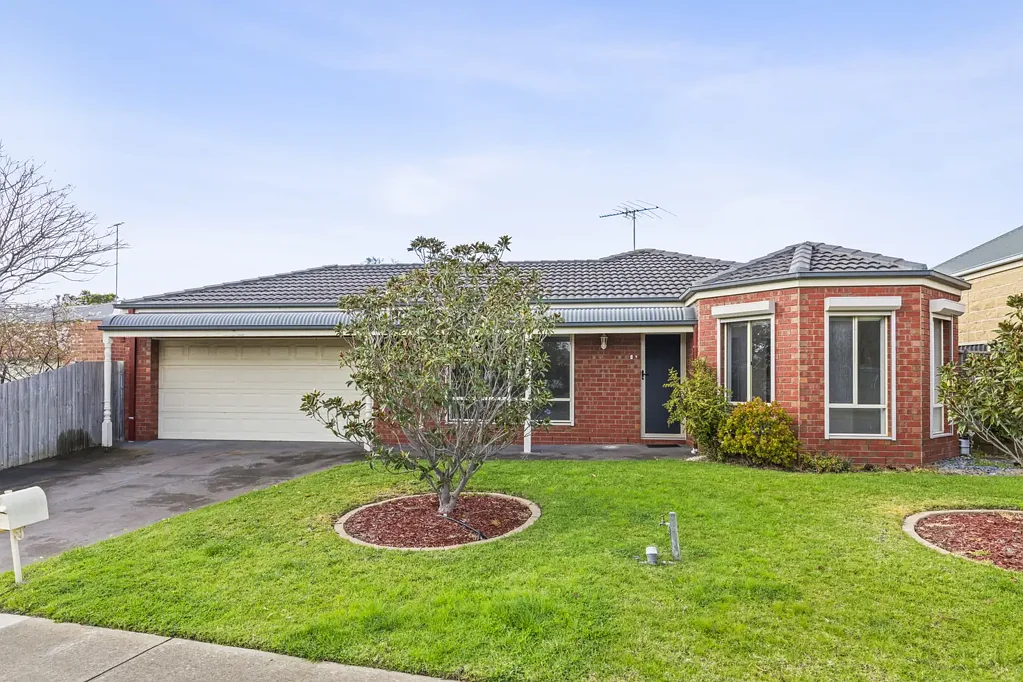 Waurn Ponds 5બેડરૂમ Room to Grow in a Convenient Location