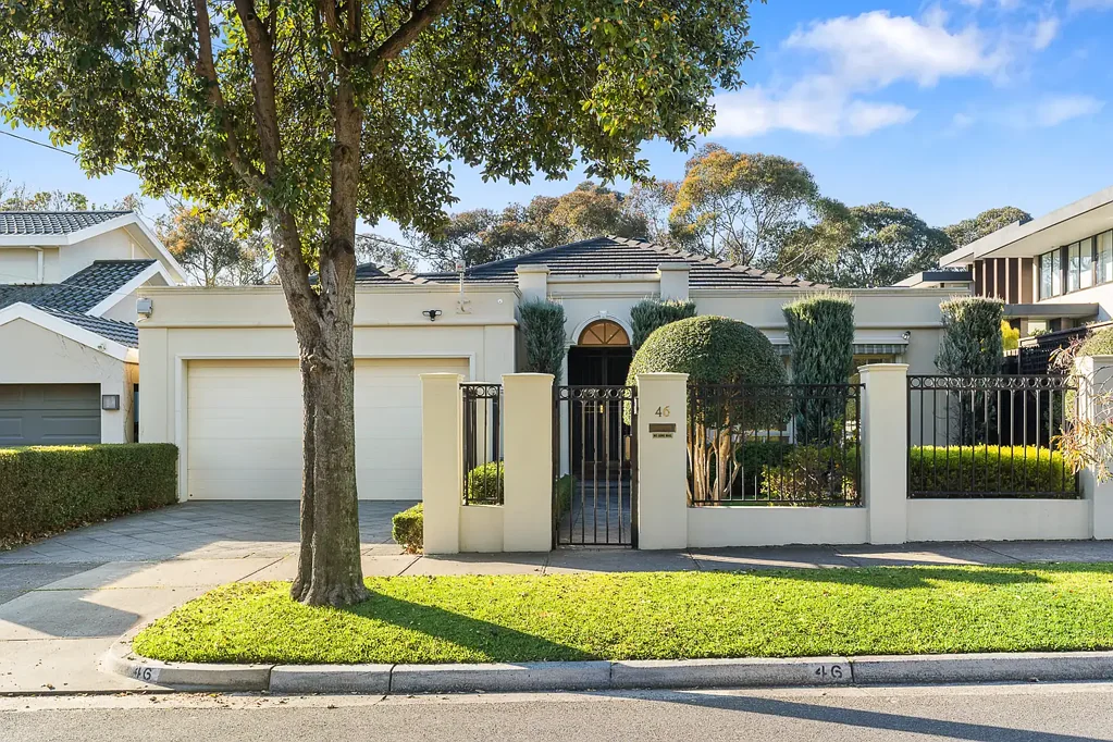 Family Home in Irresistible Parkside Position