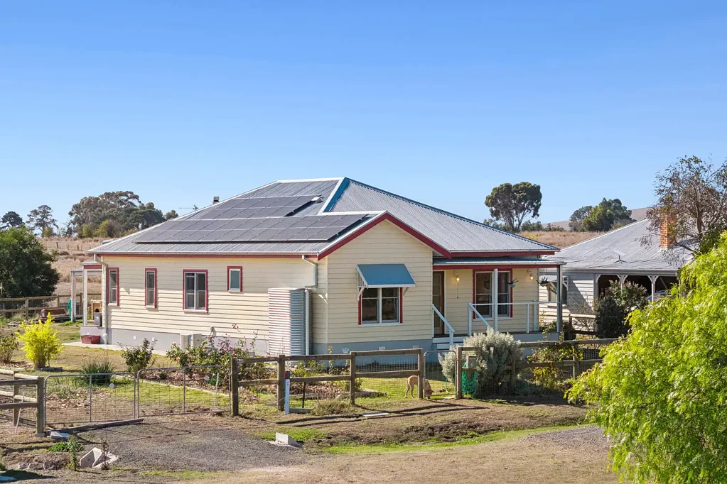 Clunes 3બેડરૂમ Lifestyle & Convenience in Idyllic Clunes