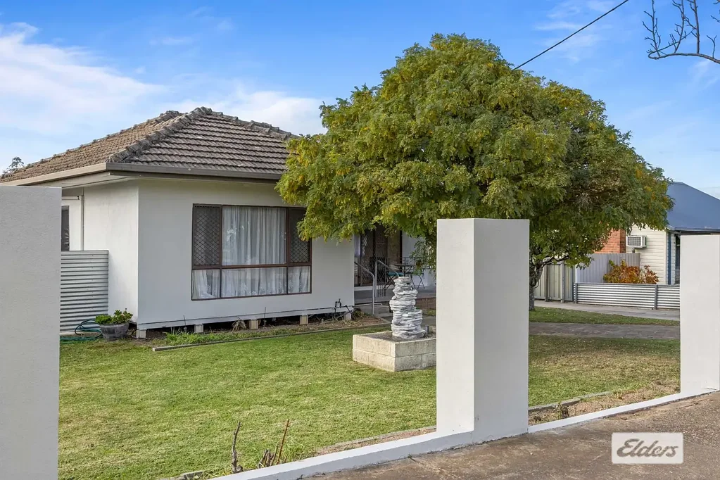 1 Laidlaw Street, Ararat, VIC 3377