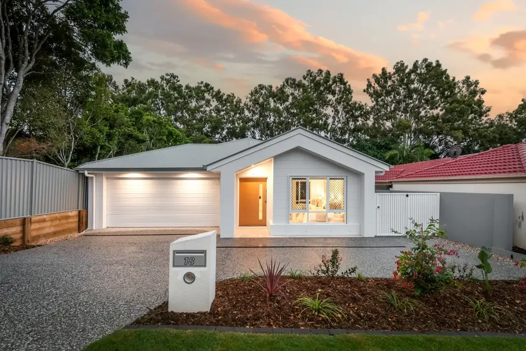 Merrimac 4ห้องนอน Brand New Home - Turnkey Perfection