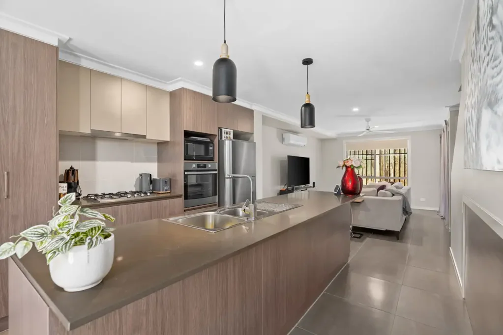Centenary Heights 2બેડરૂમ Attn Home Buyers - Luxury Property - Affordable Price