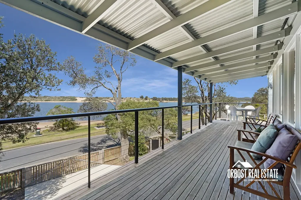 Marlo 3Moenga A Rare Coastal Holding at a Remarkable New Price
