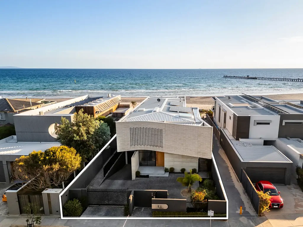 Aspendale 5部屋 Exclusive Coastal Opulence. A Masterpiece of Modern Living