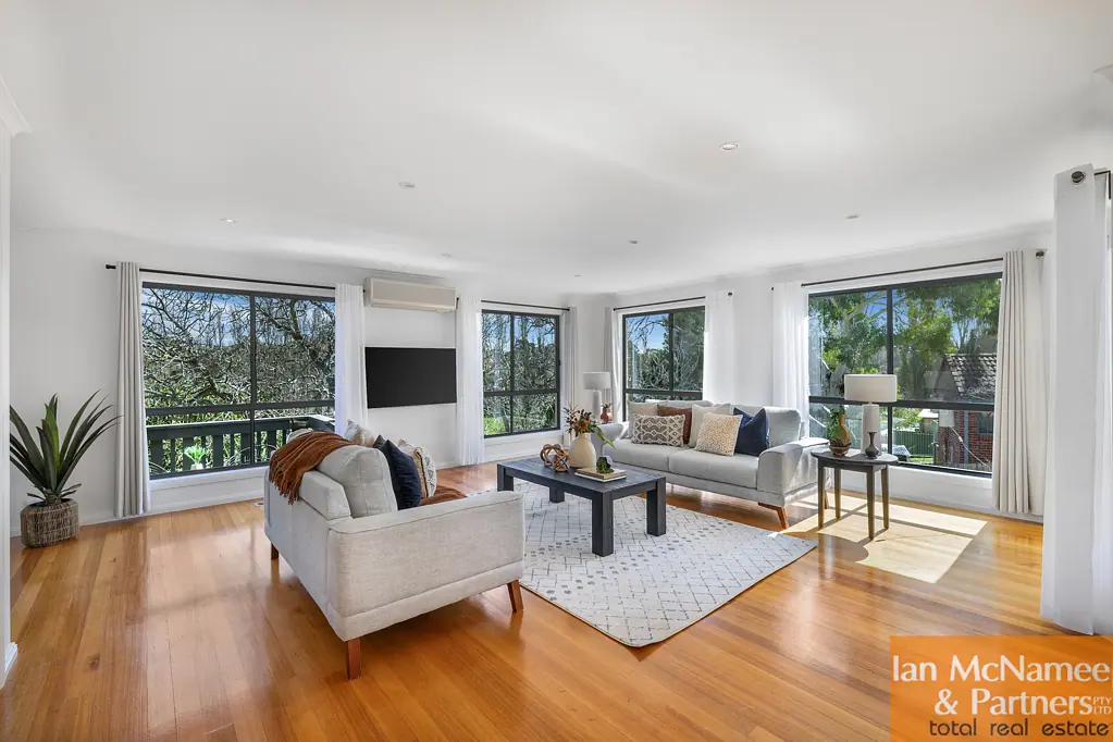 11 Blundell Street, Queanbeyan, NSW 2620