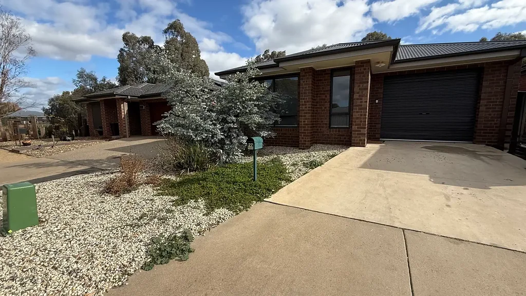 3 BEDROOM HOME IN QUIET LOCATION