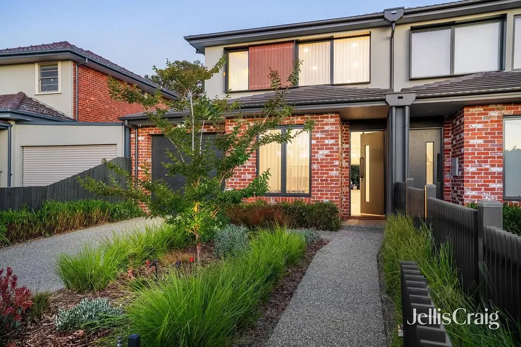 18b Poet Road, Bentleigh East, VIC 3165