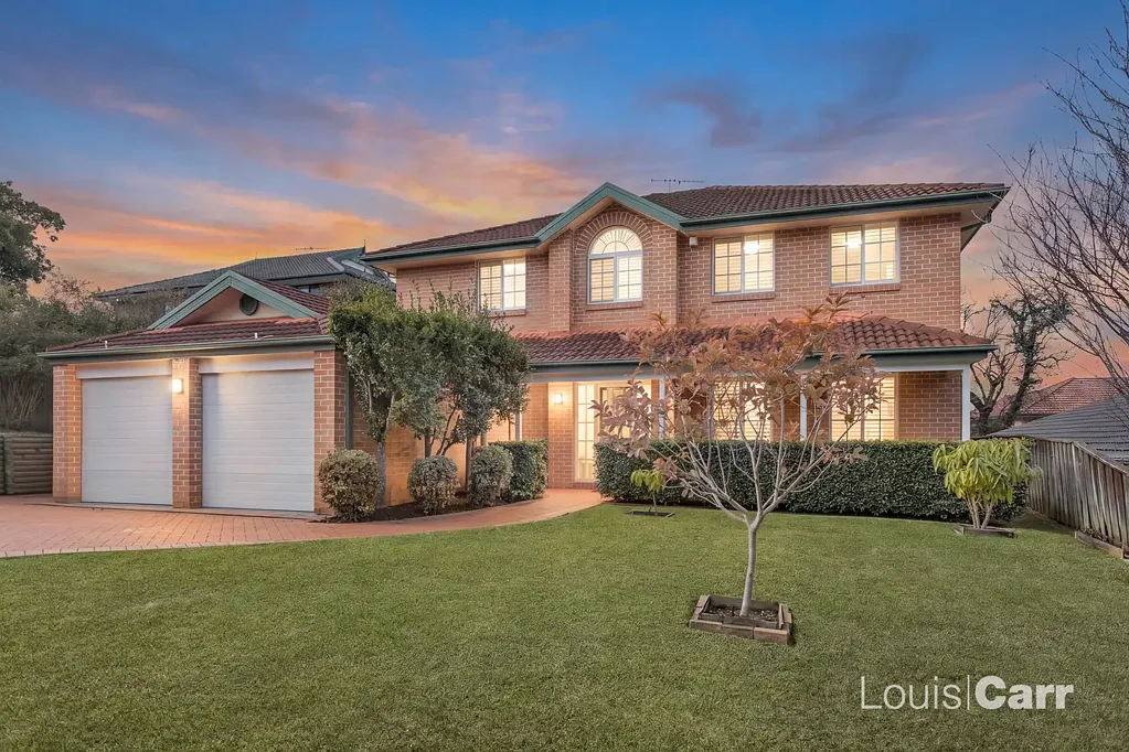 Cherrybrook 5房 奢华家庭生活 - 步行可达 Cherrybrook Metro Executive Family Luxury - Walk to Cherrybrook Metro