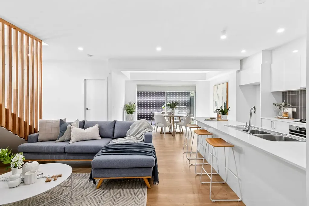 Bell Park 2房  Contemporary, Low-Maintenance Living in a Convenient Bell Park Pocket