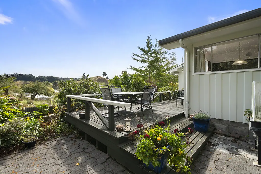 Hunterville 4 Bedroom Vendors need sold – their new home under contract!