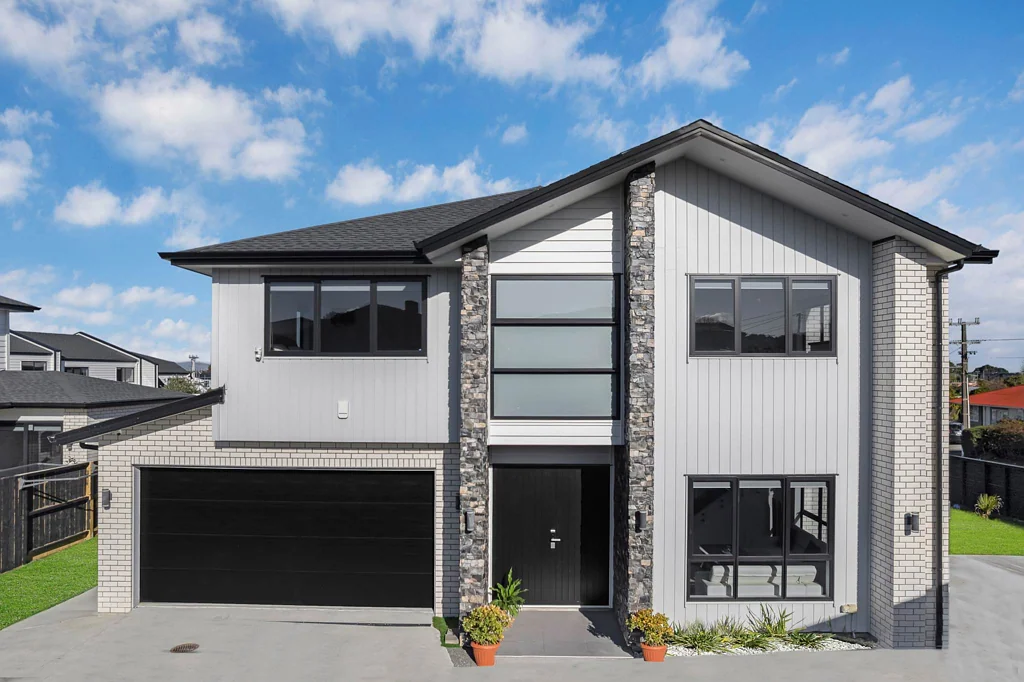 Manurewa East 5 Bedroom Luxury, Space & Versatility–A Home That Has It All