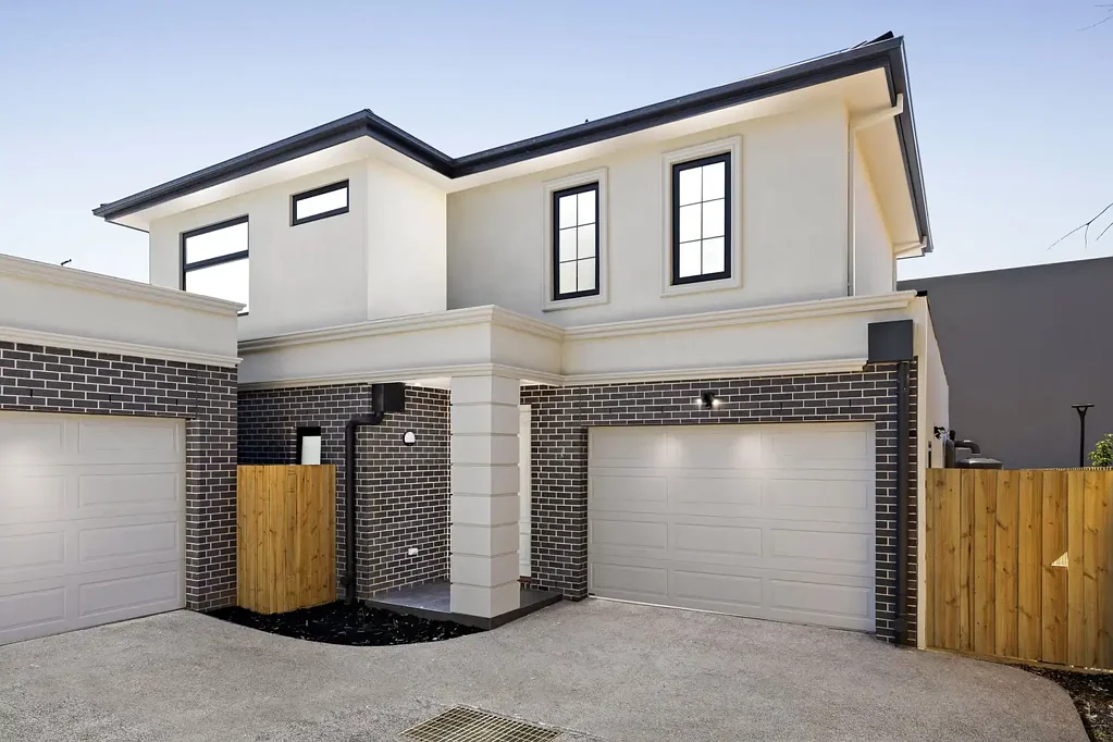 Nunawading 4ਬੈੱਡਰੂਮ CONTEMPORARY LUXURY WITH SPACE, STYLE & PARKLAND VIEWS