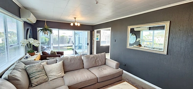 Waitara, 3 bedrooms