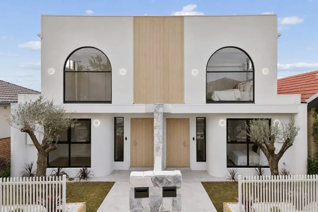 Canterbury 6ਬੈੱਡਰੂਮ Brand-New Architectural Family Home
