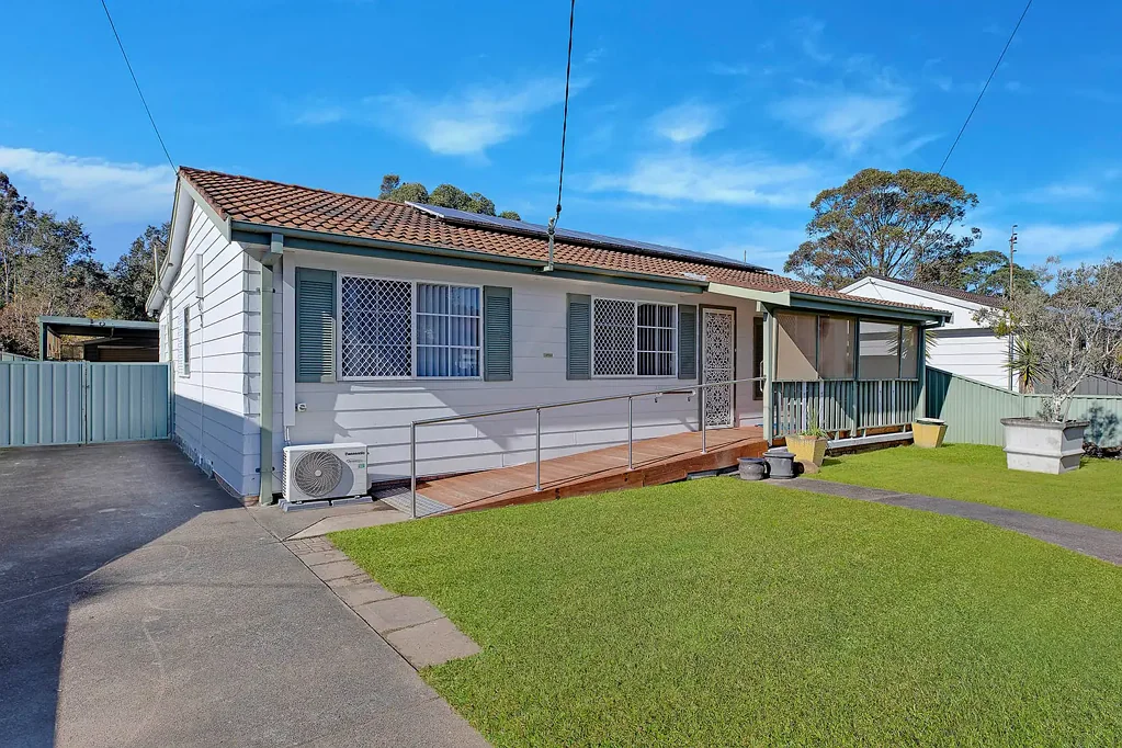 11 Denman Street, Doyalson, NSW 2262