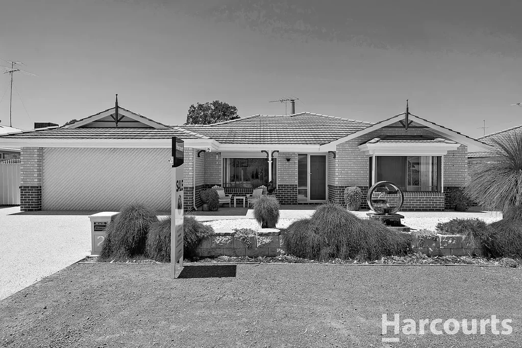 2 Birtles Grove, Erskine, WA 6210