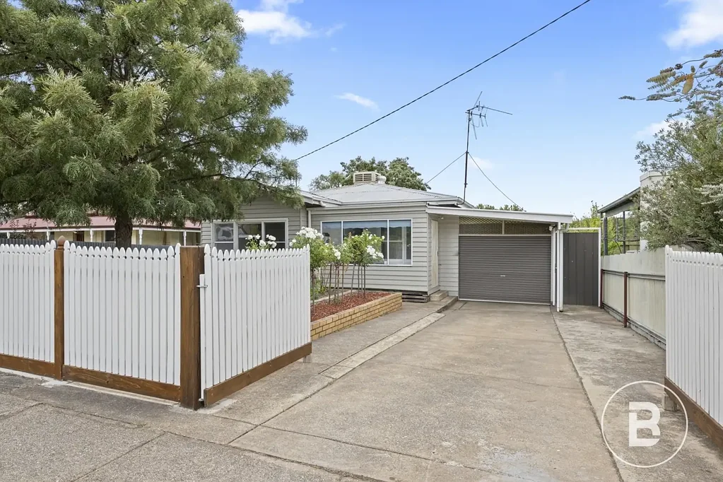 18 Inkerman Street, Maryborough, VIC 3465