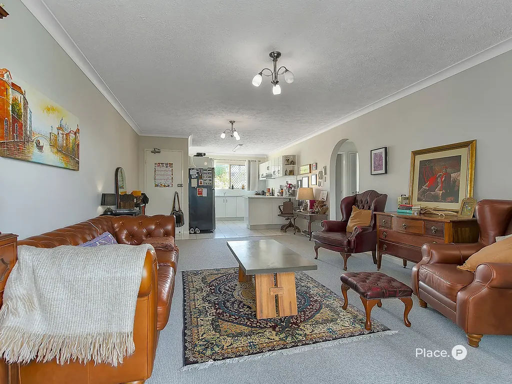 Annerley 2房 宽敞的市中心生活，位于优越的生活区 Spacious Inner-City Living in a Prime Lifestyle Pocket