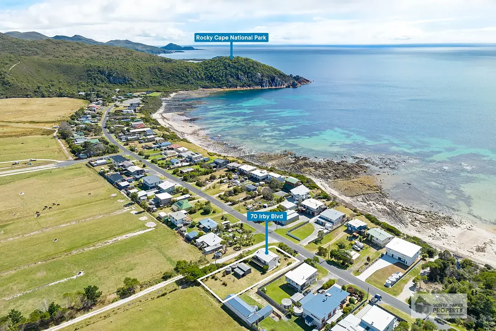 Sisters Beach 3 Bedroom THE ULTIMATE LIFESTYLE IN THE PERFECT BEACHSIDE LOCATION