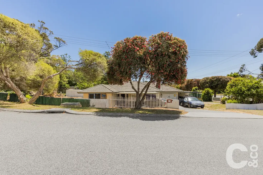 1 Jeffers Court, Orelia, WA 6167