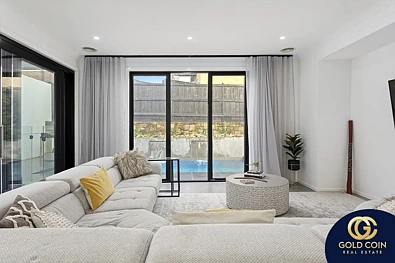 9 BARLEY CRESCENT, Clyde North, VIC 3978, 5 Bedrooms, 3 Bathrooms, House