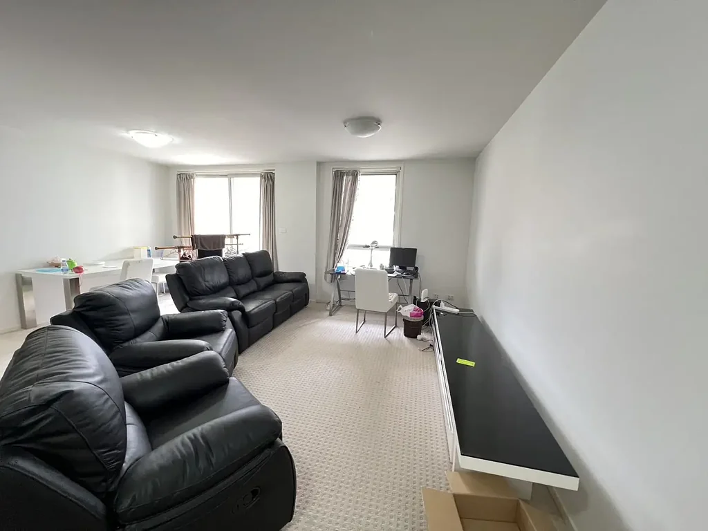 Stylish Fully Furnished 2-Bedroom Apartment for Rent