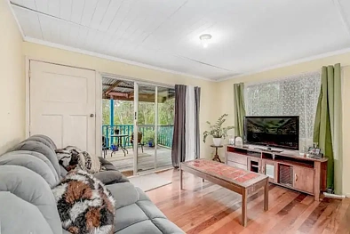 24 Esplanade, Tuan, QLD 4650, 3房, 1浴, House