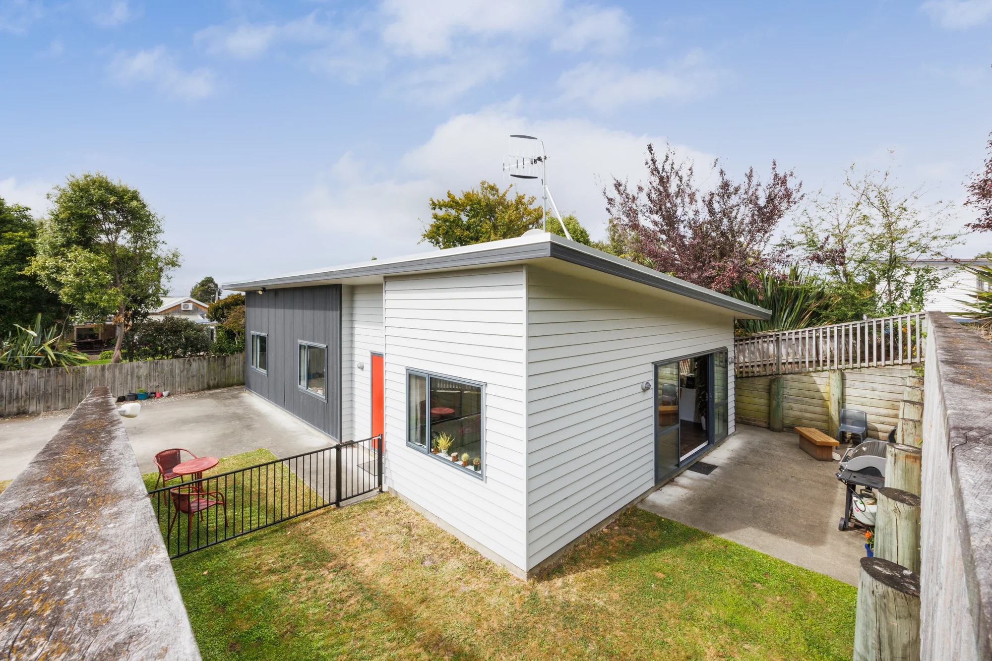 Feilding 3房  Double glazed, private and secure