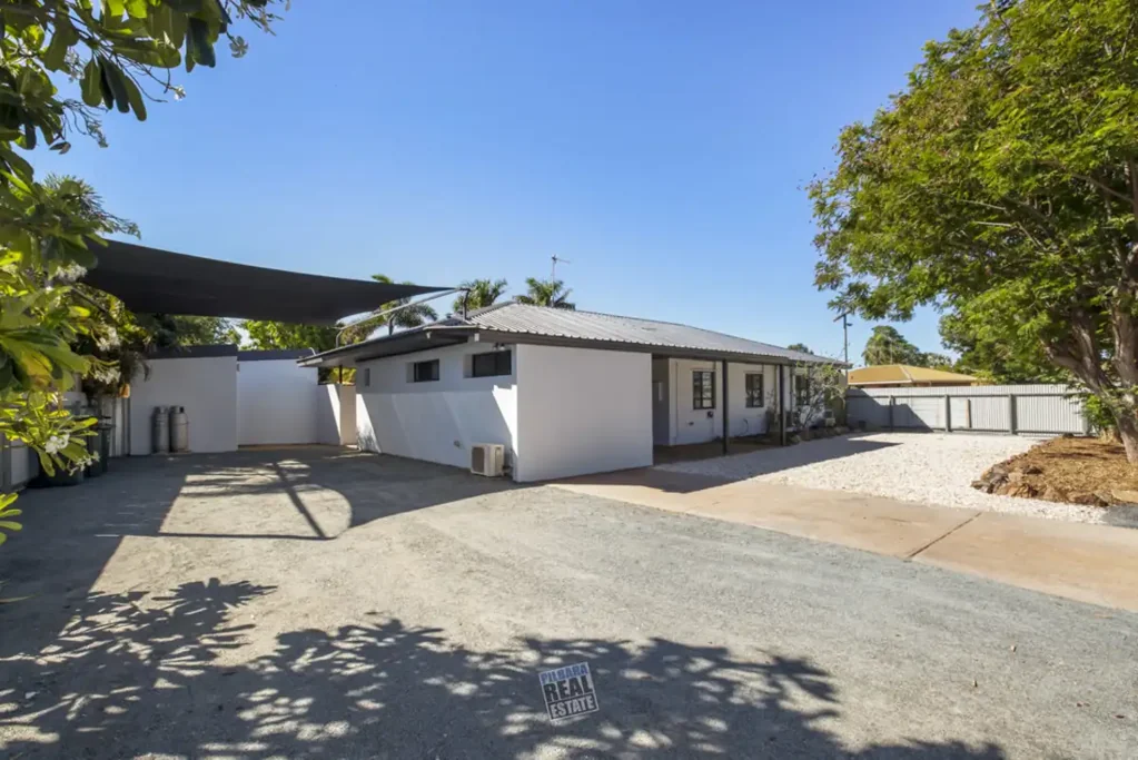 Baynton 5部屋 THREE Properties in ONE