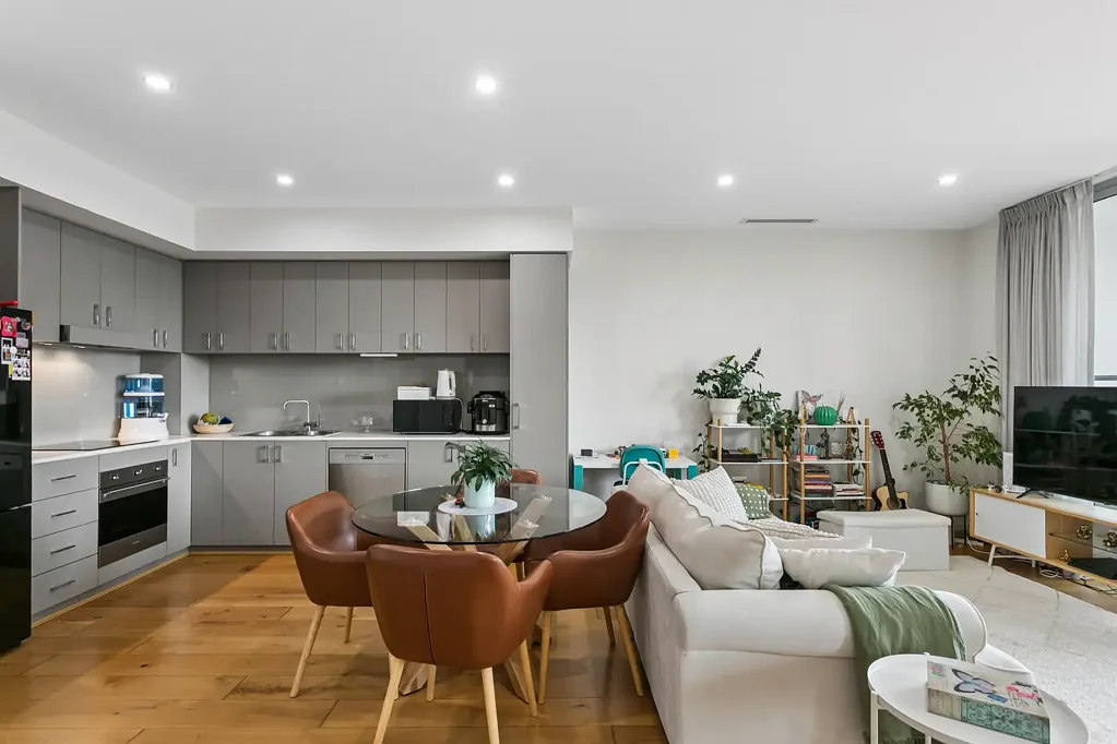 Lathlain 2房  Modern Comfort in a Superb Setting