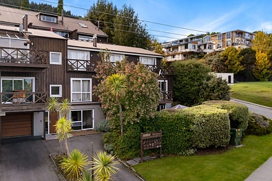 Queenstown 2Zimmer Walk to Town Apartment with 365 days VA