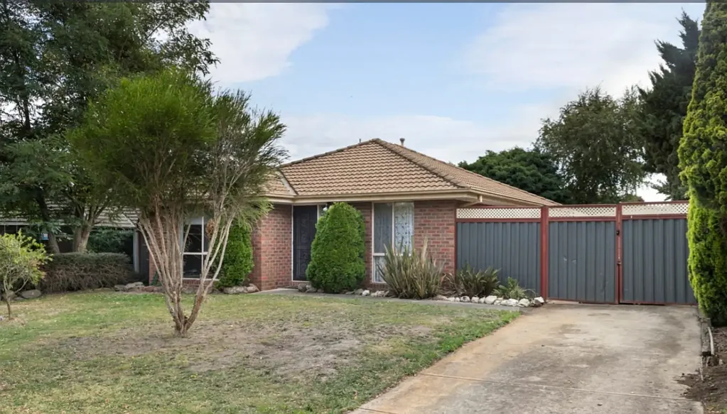 34 Jenkins Drive, Sebastopol, VIC 3356