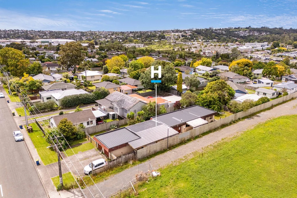 130A Bruce McLaren Road, Henderson, Waitakere City, Auckland