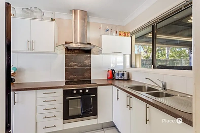 6 Decker Street, Kippa-Ring, QLD 4021, 3房, 2浴, House