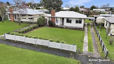 Casterton 2房  Comfort, Convenience & Low-Maintenance Living