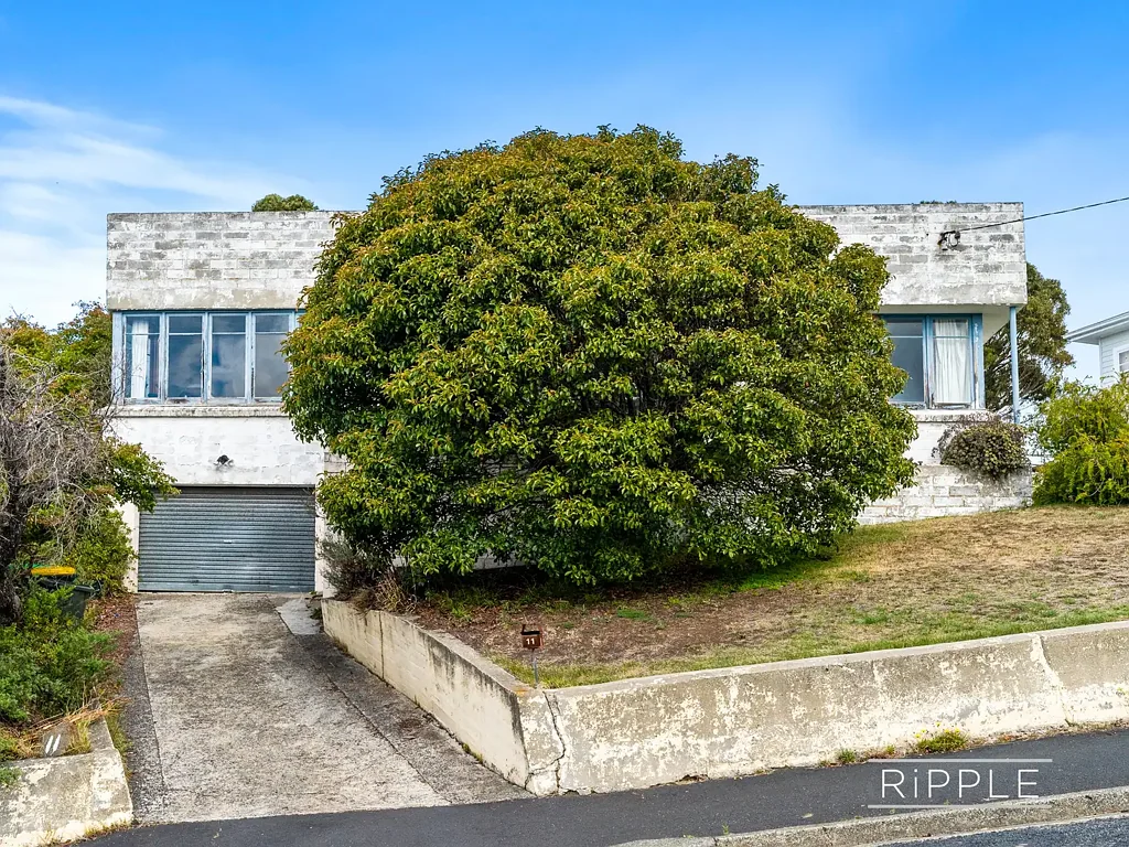 11 Wylie Crescent, West Moonah, TAS 7009