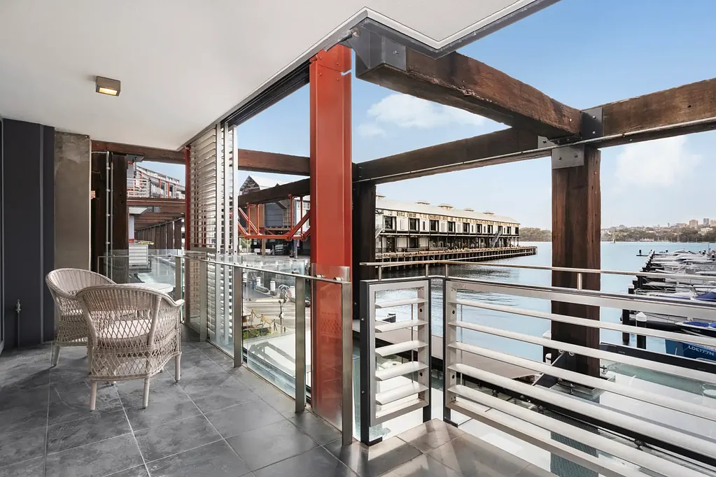 **DEPOSIT TAKEN ** INSPECTIONS CANCELLED** Harbour-Side Luxu