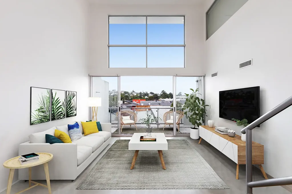 SPACIOUS THREE BEDROOM - HEART OF NEWSTEAD LIFESTYLE PRECINCT