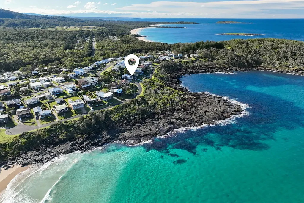 Kioloa 5 Slaapkamer Waterfront Living with Exceptional Ocean Views and Flexible Dual-Living Opportunity